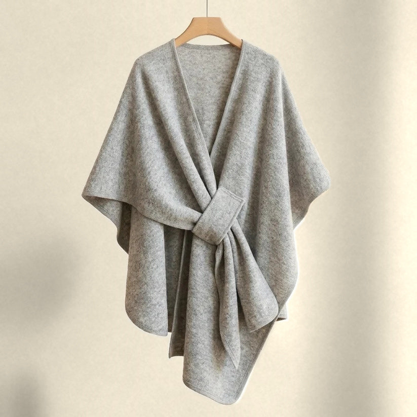 Stugans Poncho i Tåkegrå