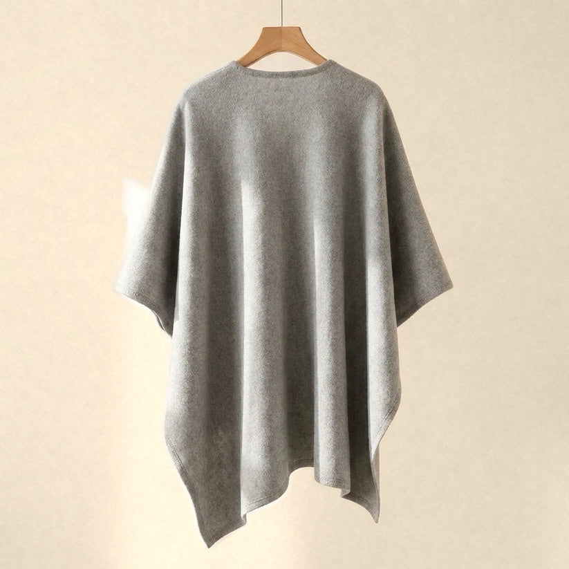 Stugans Poncho i Tåkegrå